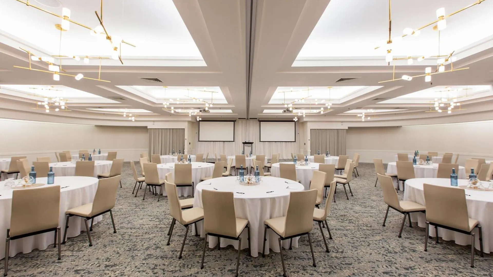 Norwood Hotel Winnipeg Canada